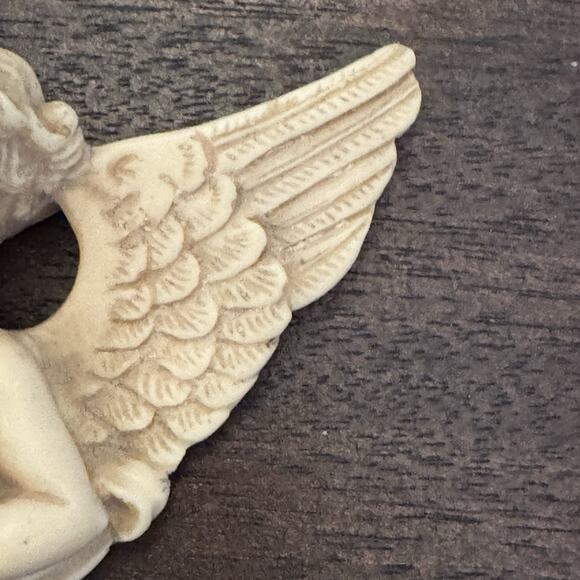 VTG Winged Angel Bust Holding Bird Old World Style Cherub Wall Decor Italian - Picture 5 of 11